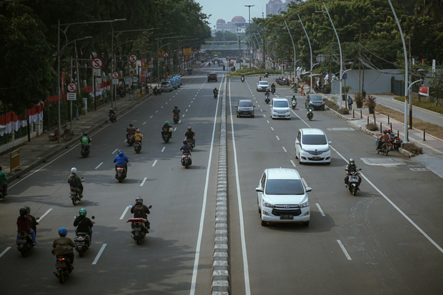 5 Tips Berkendara di Jalan Raya, Aman dan Tenang!